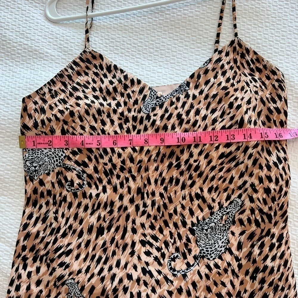 L'AGENCE Jane V Neck Cheetah Silk Camisole Animal Print Tank Top XS NwT - Picture 6 of 14